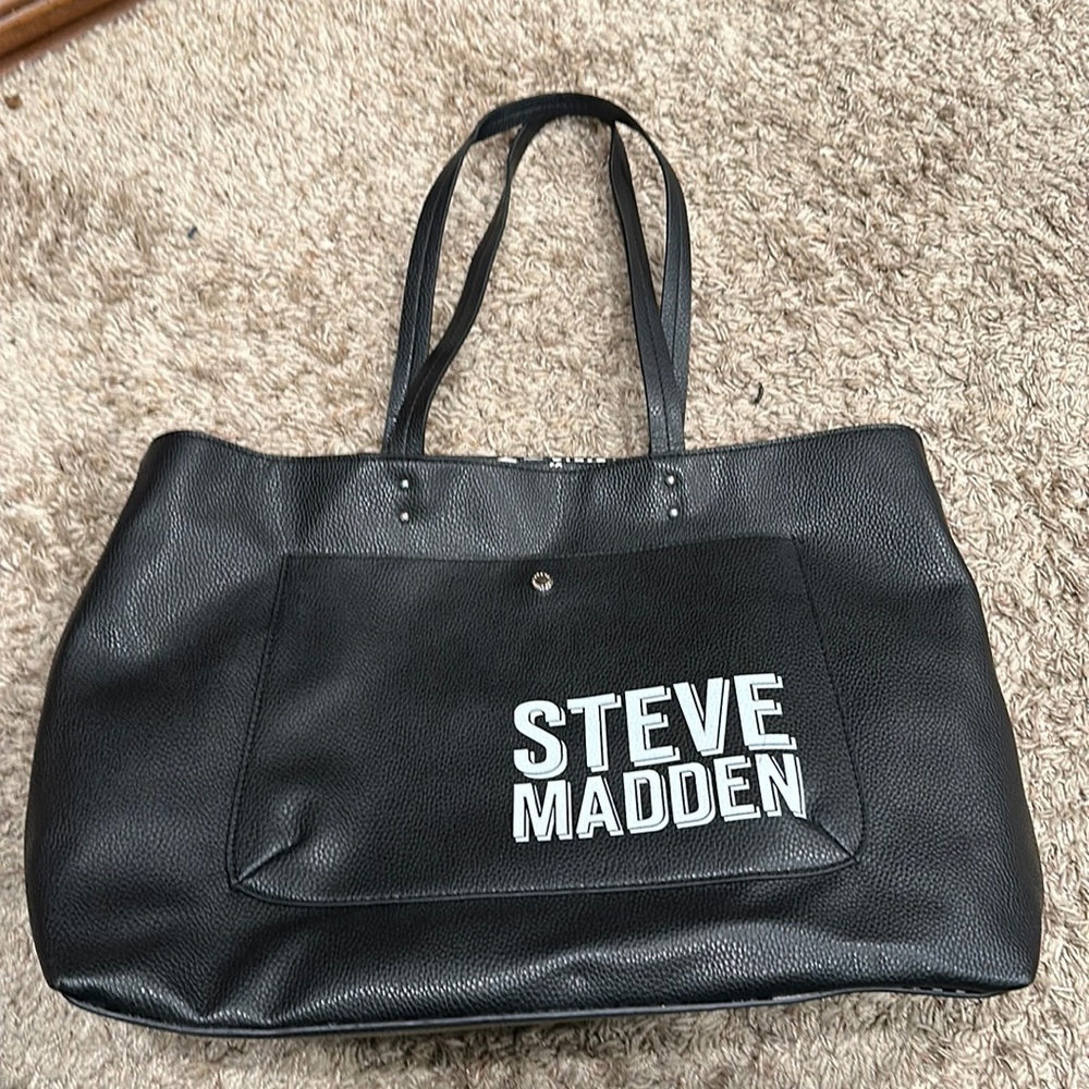 Steve Madden black tote